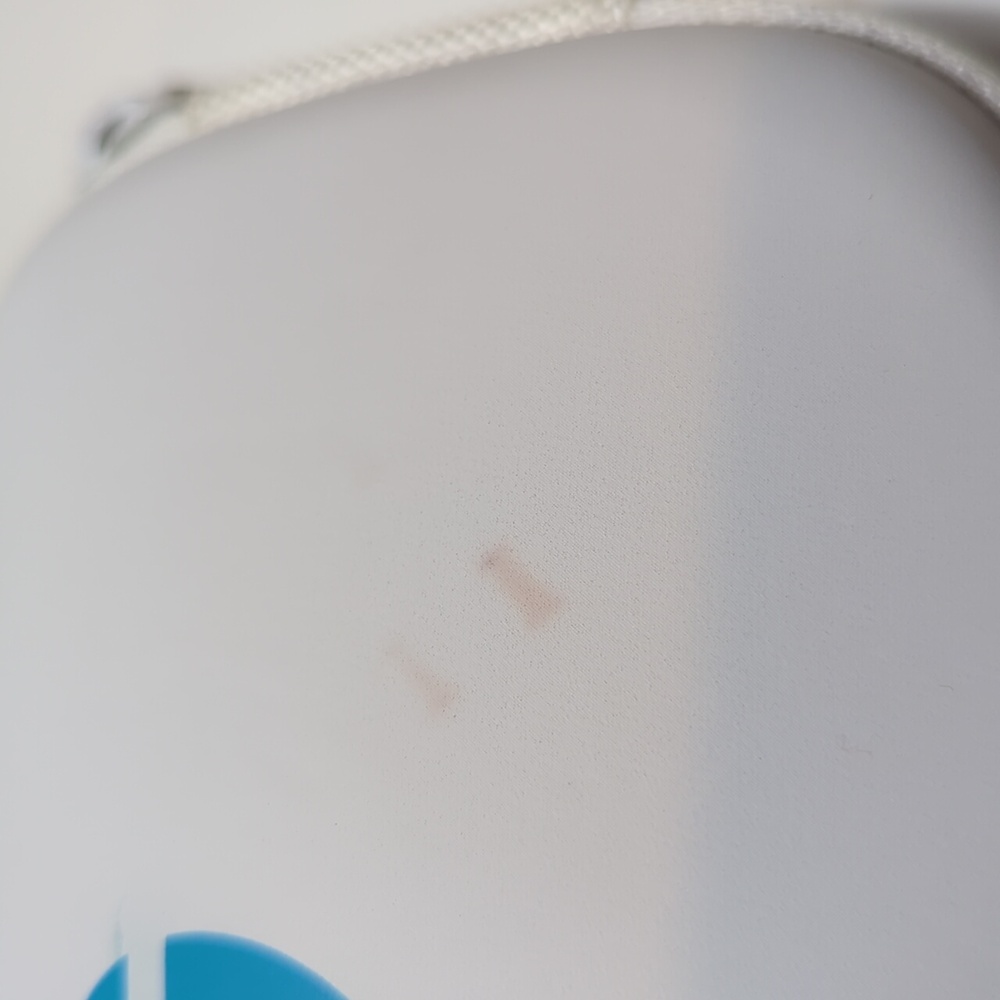 Beats by Dr Dre hard shell zip case for headphones - Picture 7 of 11